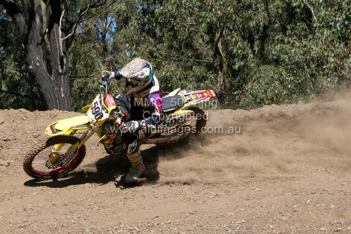 678x444 pixels (87K)